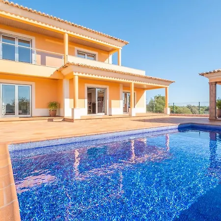 Vila Cardona - South Facing Private Pool