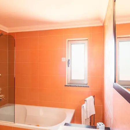 Cardona - South Facing Private Pool Vila
