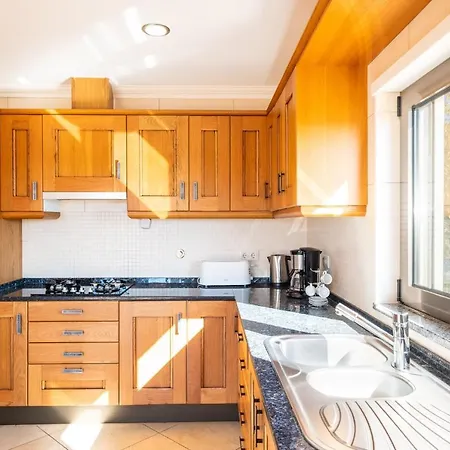 Cardona - South Facing Private Pool Vila