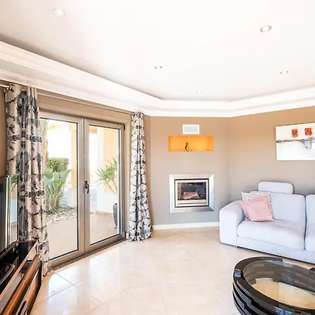 Cardona - South Facing Private Pool * アルブフェイラ